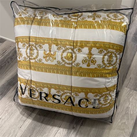 versace クッション|versace comforters on sale.